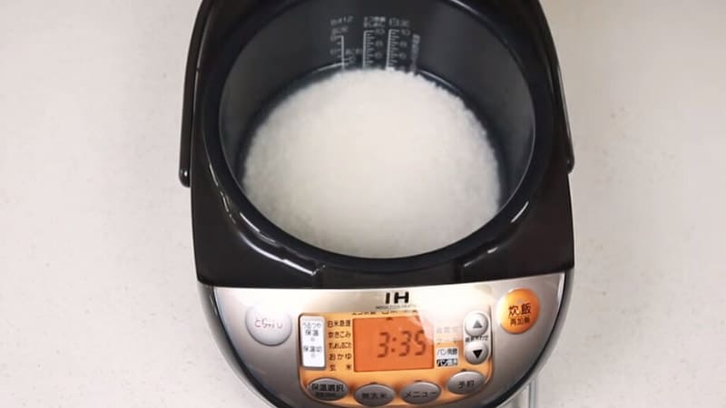 Common Rice-Cooking Problems with a Rice Cooker