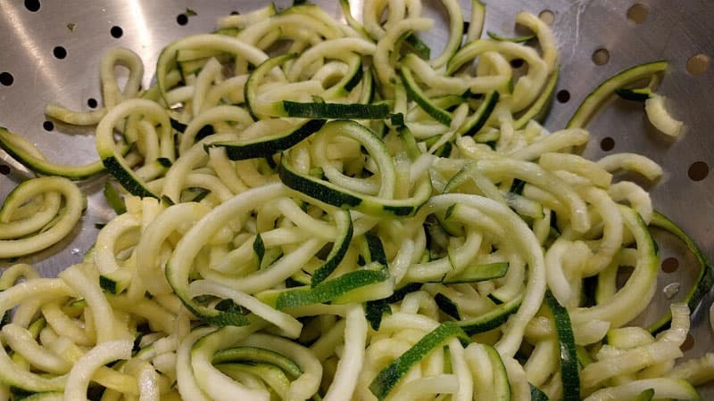 How to Make Zucchini Noodle without Noodle Maker