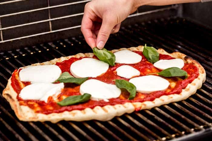 Crispy Pizza Crust using Your Grill