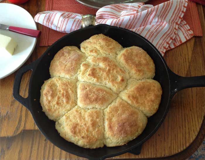 Baking Biscuit in a Cast Iron Pan