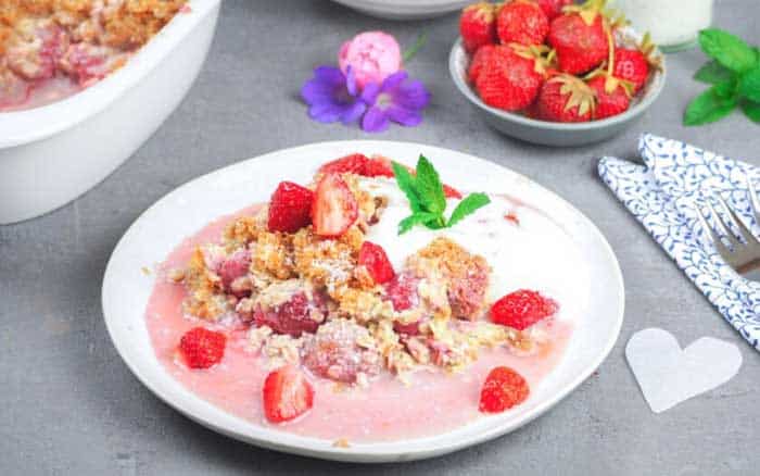 Strawberry and Coconut Flakes