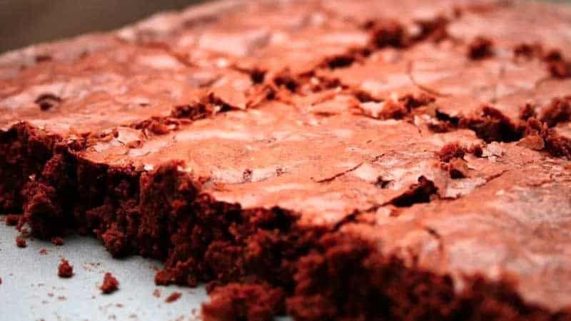 Simple Ways to Make Brownies without Key Ingredients