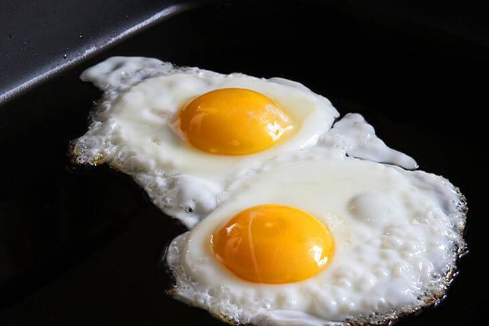 Can you cook an egg on a griddle