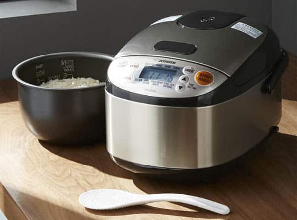 Japanese rice cookers